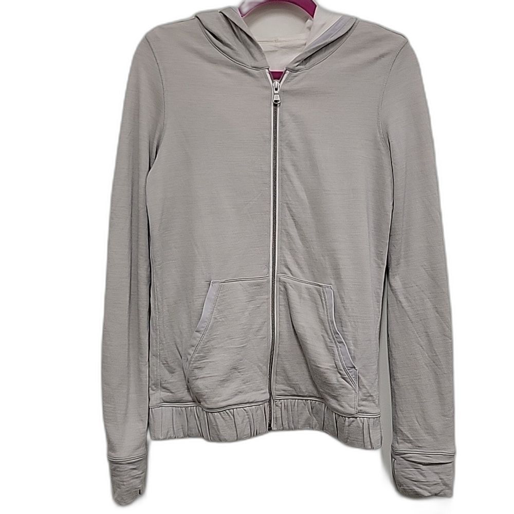 Lululemon Athletica Light Gray Zip-Up Jacket